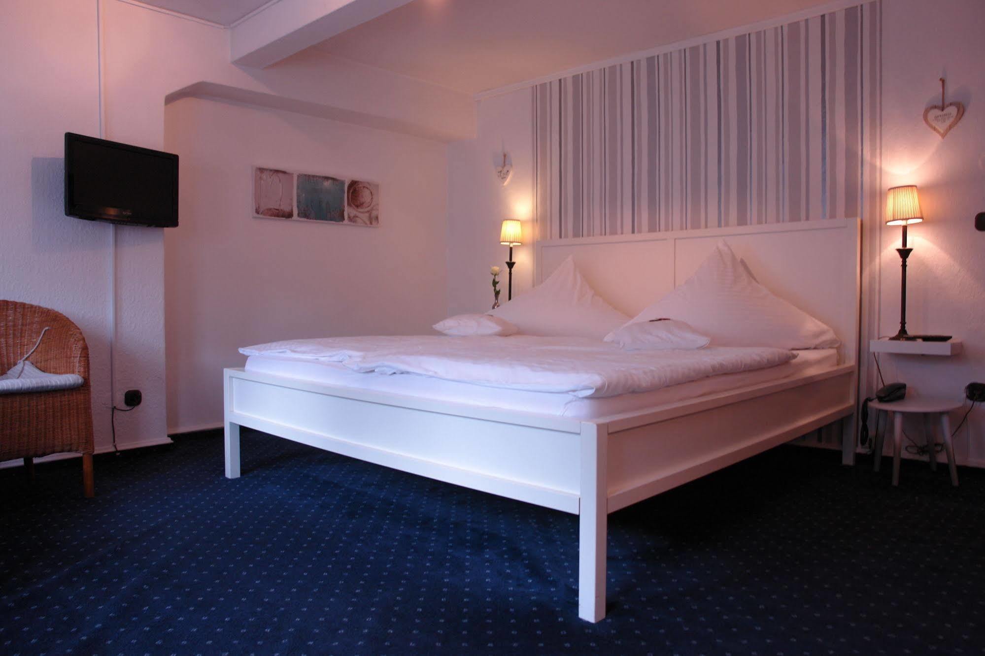 Hotel Jaegerhof Kettwig Эссен Экстерьер фото